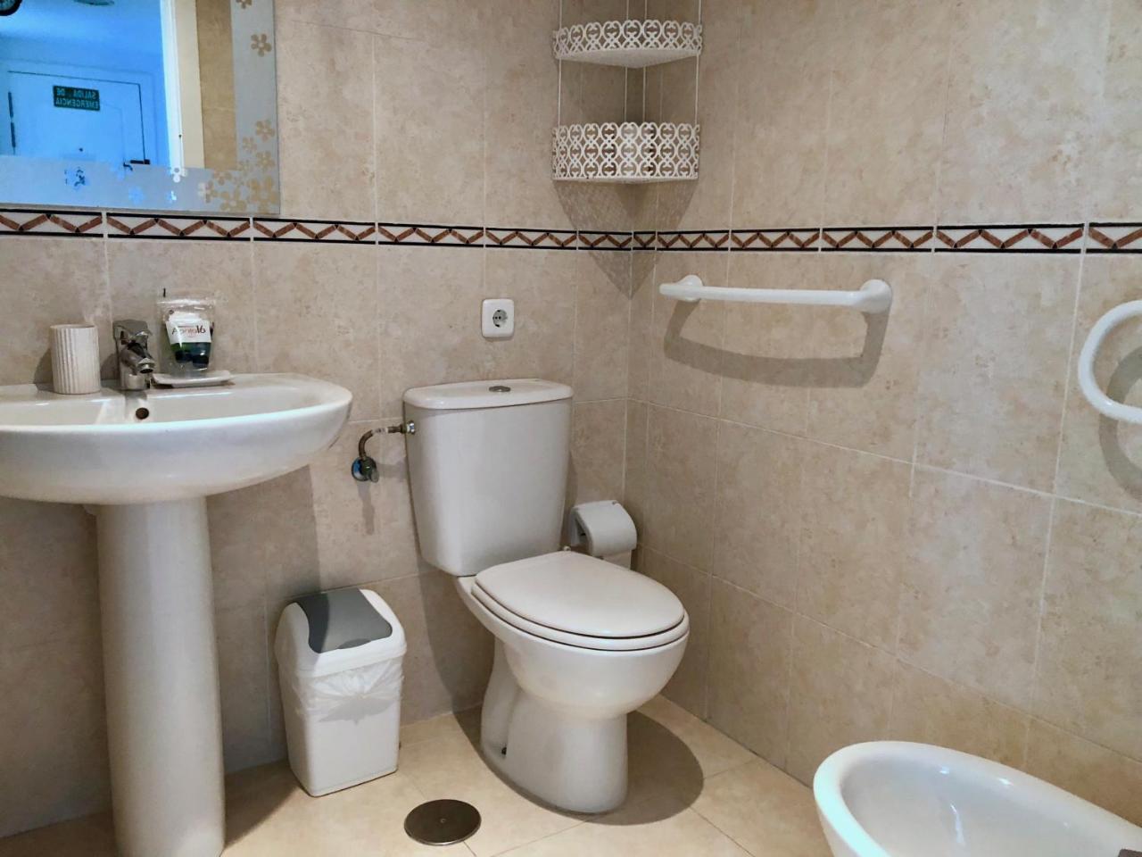 Clubrent - Apartamentos Apolo 17 Calpe Bagian luar foto