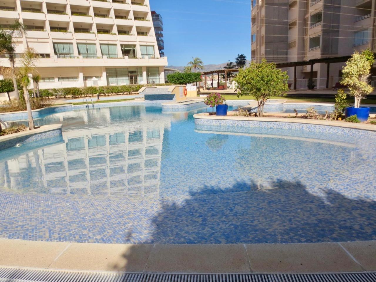 Clubrent - Apartamentos Apolo 17 Calpe Bagian luar foto